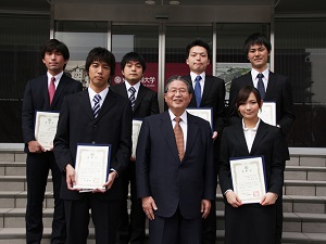 3/7 神楽坂にて優秀な学生表彰式