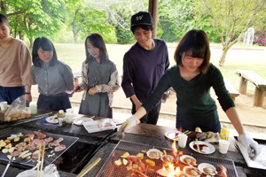 4/24  亀井さん歓迎会（野田キャンパス「あずまや」）